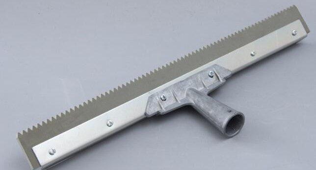 Notched Squeegee
